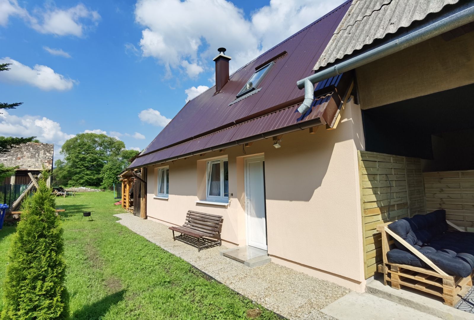 Zewnętrzna część domku Chata Katarína 2 w Pieninach